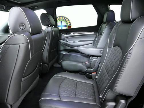 2022 Buick Enclave Avenir