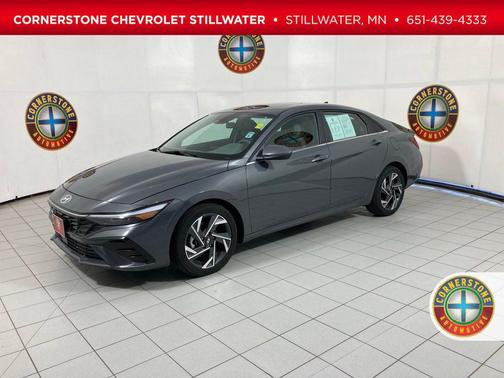Ecotronic Gray 2025 Hyundai ELANTRA SEL