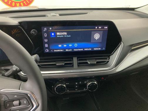 2026 Chevrolet Trax FWD ACTIV