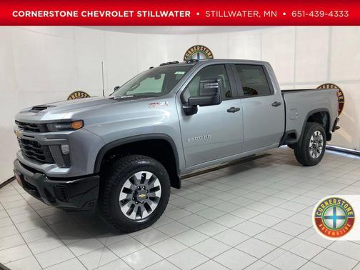 Sterling Gray Metallic 2026 Chevrolet Silverado 2500 Custom