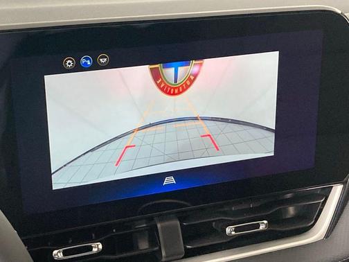 Summit White 2026 Chevrolet Equinox 1LT