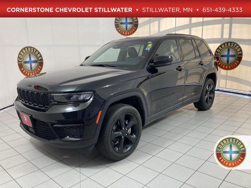 2023 Jeep Grand Cherokee Altitude