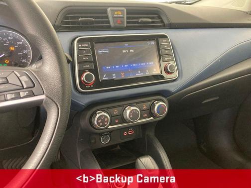 Aspen White Tricoat 2025 Nissan Versa 1.6 SV