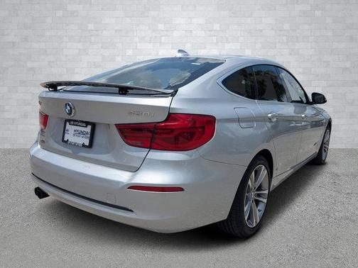2018 BMW 330 Gran Turismo i xDrive