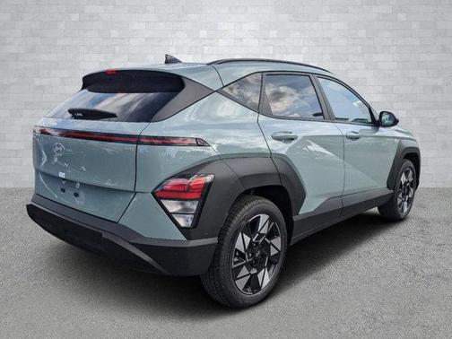 2025 Hyundai KONA SEL Convenience