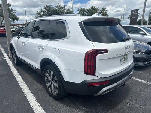 2022 Kia Telluride S