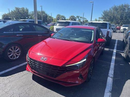 2023 Hyundai ELANTRA SEL