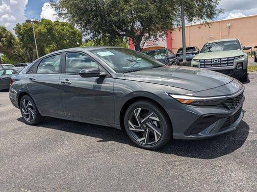 2025 Hyundai ELANTRA HEV SEL Sport