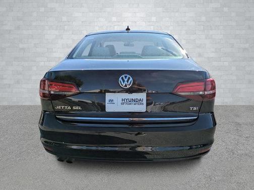 2017 Volkswagen Jetta 1.8T SEL