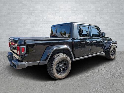 2021 Jeep Gladiator Sport