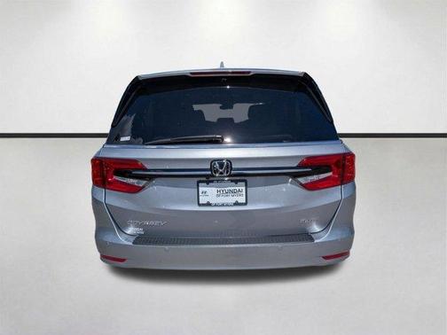 Lunar Silver Metallic 2024 Honda Odyssey Elite