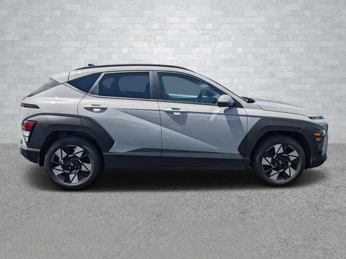 2025 Hyundai KONA SEL Convenience