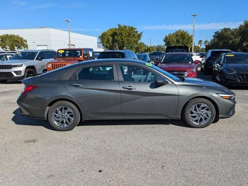 2025 Hyundai ELANTRA HEV Blue