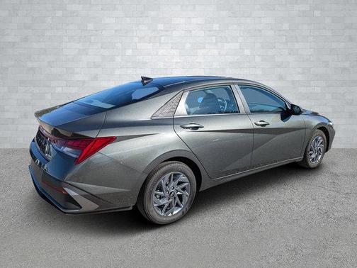 2025 Hyundai ELANTRA HEV Blue