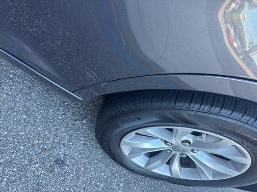 2015 Chrysler 300 Limited