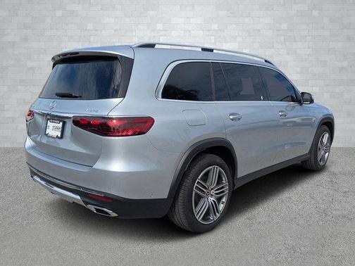 2024 Mercedes-Benz GLS 450 4MATIC