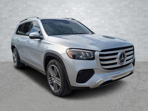 2024 Mercedes-Benz GLS 450 4MATIC