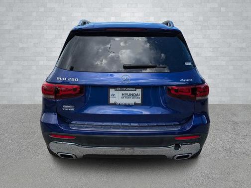 2020 Mercedes-Benz GLB 250 Base 4MATIC