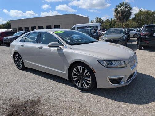 Pearl Metallic 2019 Lincoln MKZ Reserve II