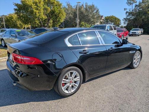 2019 Jaguar XE 25t Premium