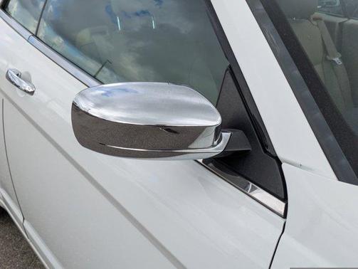 2011 Chrysler 200 Limited