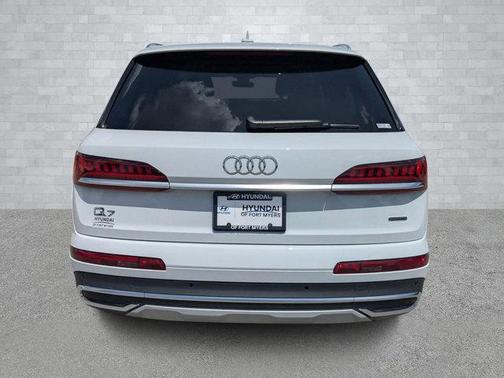 2023 Audi Q7 55 Prestige