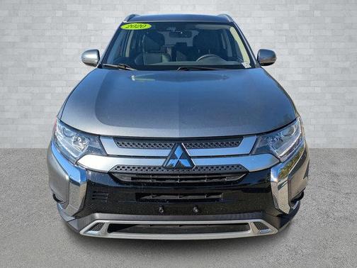 2020 Mitsubishi Outlander SE