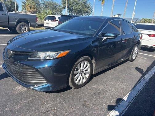 2018 Toyota Camry LE
