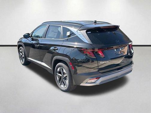 Phantom Black 2026 Hyundai TUCSON SEL