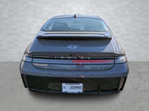 2025 Hyundai IONIQ 6 SEL