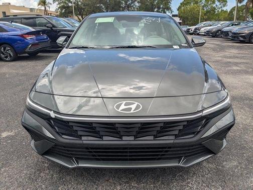2025 Hyundai ELANTRA HEV Blue