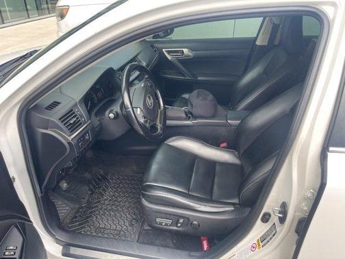 2016 Lexus CT 200h Base