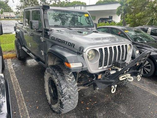 2020 Jeep Gladiator Sport