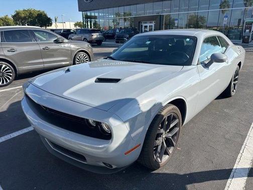 2021 Dodge Challenger SXT