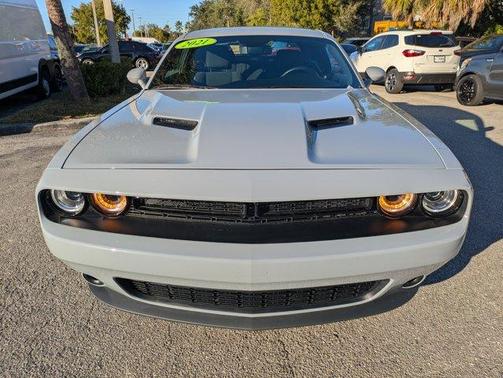 2021 Dodge Challenger SXT