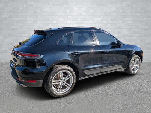 2020 Porsche Macan Base