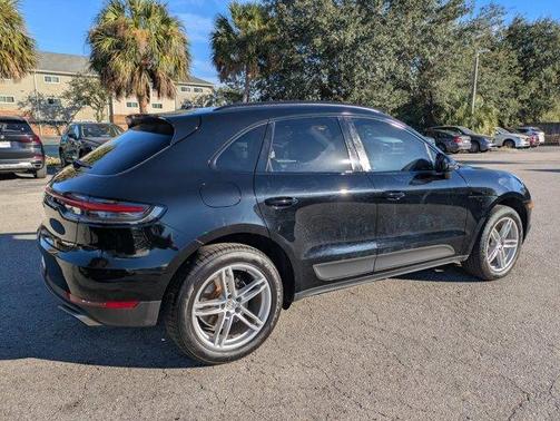 2020 Porsche Macan Base