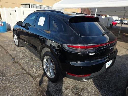 2020 Porsche Macan Base