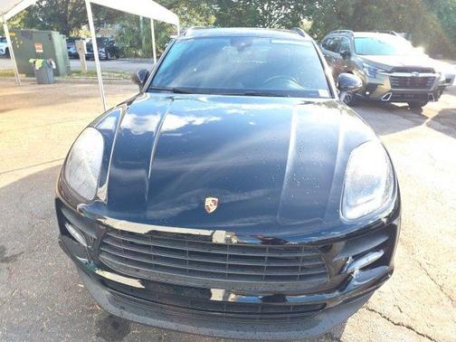 2020 Porsche Macan Base