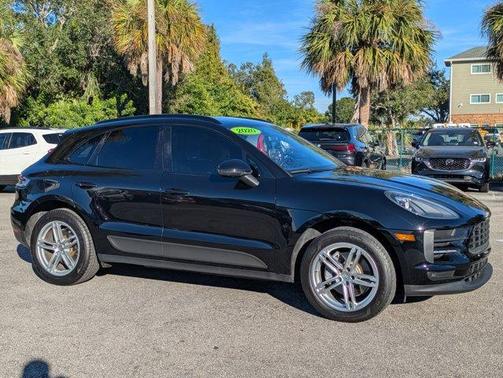 2020 Porsche Macan Base