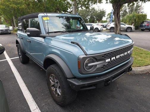 2023 Ford Bronco Badlands