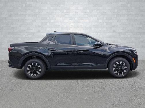 2025 Hyundai SANTA CRUZ SE
