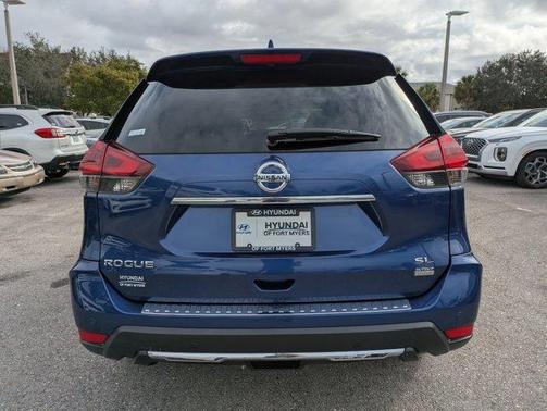 2020 Nissan Rogue SL