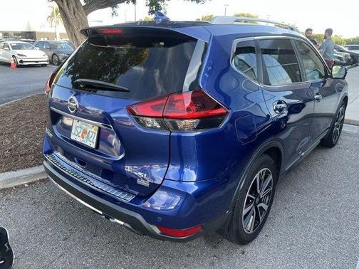 2020 Nissan Rogue SL