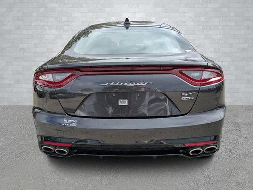 2021 Kia Stinger GT1