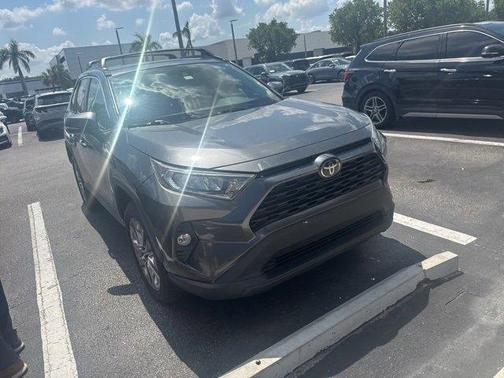 2021 Toyota RAV4 XLE Premium