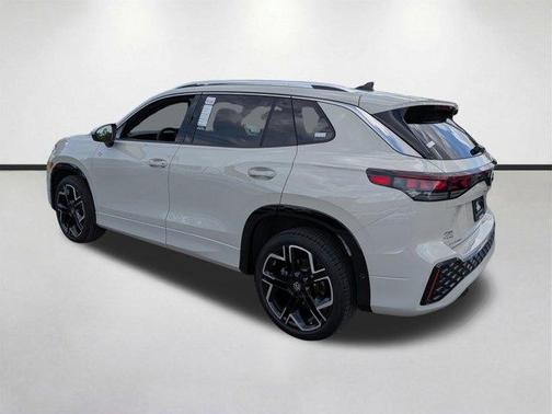 2026 Volkswagen Tiguan 2.0T SEL R-Line Turbo