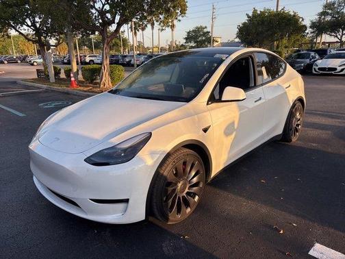 2023 Tesla Model Y Performance