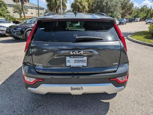2023 Kia Niro EX
