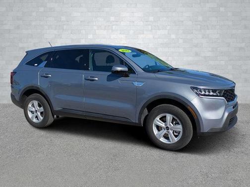 2022 Kia Sorento LX